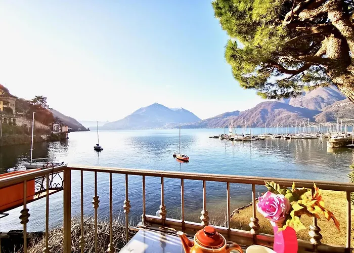 Marina Bay By Design