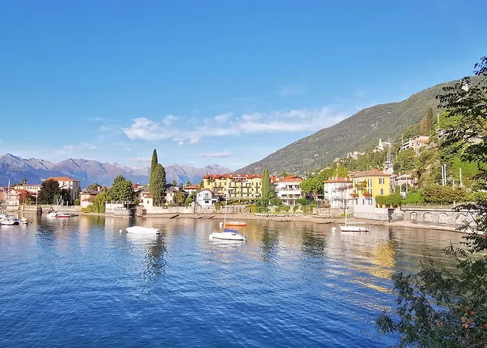 Marina Bay By Design 아파트